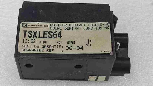 TSXLES64 TELEMECANIQUE