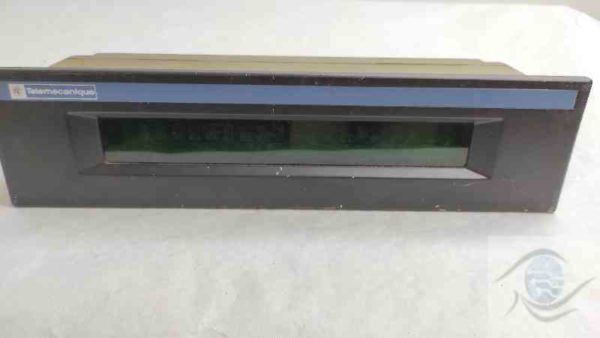 Photo de l'étiquette d'identification sur XBTK70101 TELEMECANIQUE